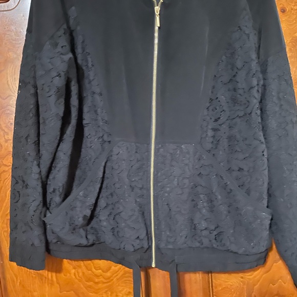 Spring jacket - Picture 2 of 5